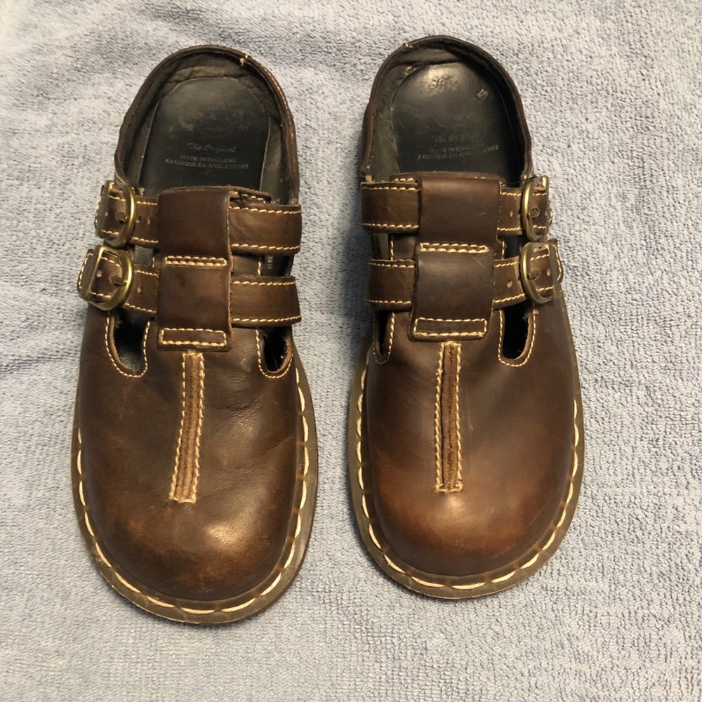 Dr martens clogs